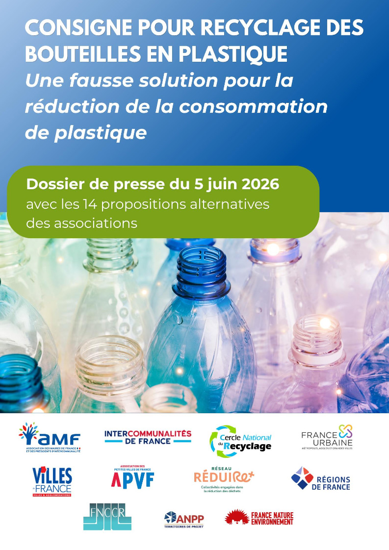 Consigne pour recyclage des bouteilles en plastique